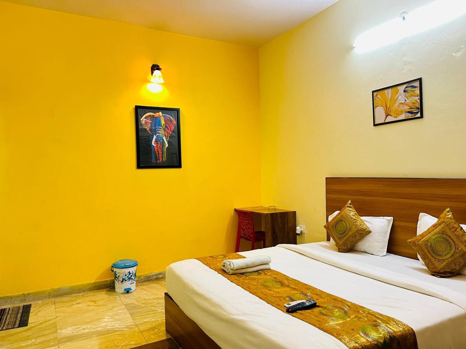 Shankar Vilaas -A Boutique Stay Forigners Choice Near Ghats And Temples 瓦拉纳西 外观 照片