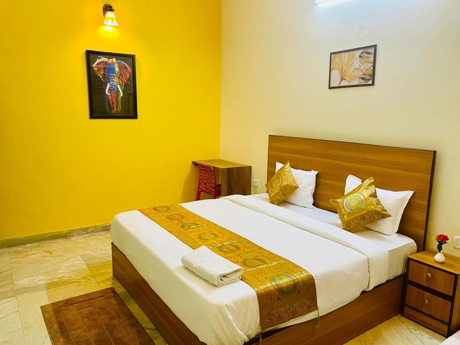 Shankar Vilaas -A Boutique Stay Forigners Choice Near Ghats And Temples 瓦拉纳西 外观 照片