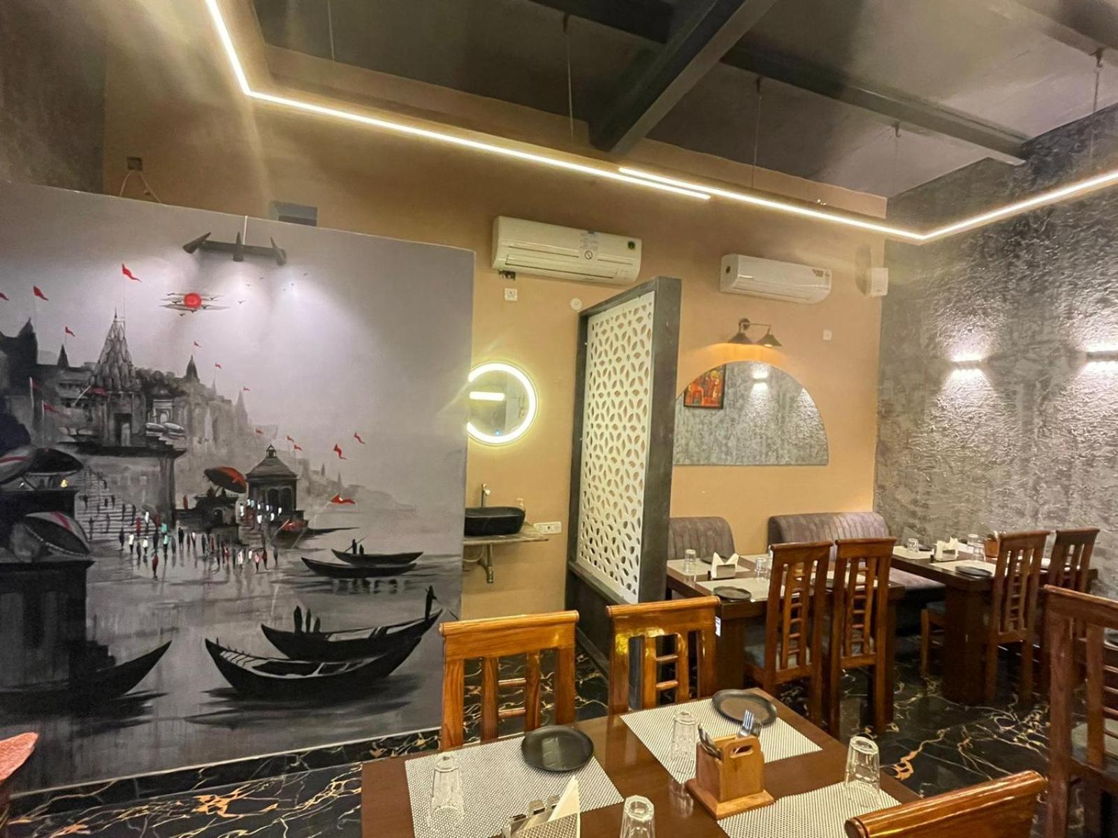 Shankar Vilaas -A Boutique Stay Forigners Choice Near Ghats And Temples 瓦拉纳西 外观 照片