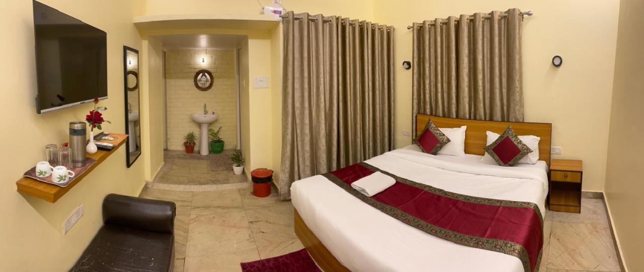 Shankar Vilaas -A Boutique Stay Forigners Choice Near Ghats And Temples 瓦拉纳西 外观 照片